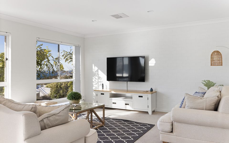 Tranquil with Harbour Views