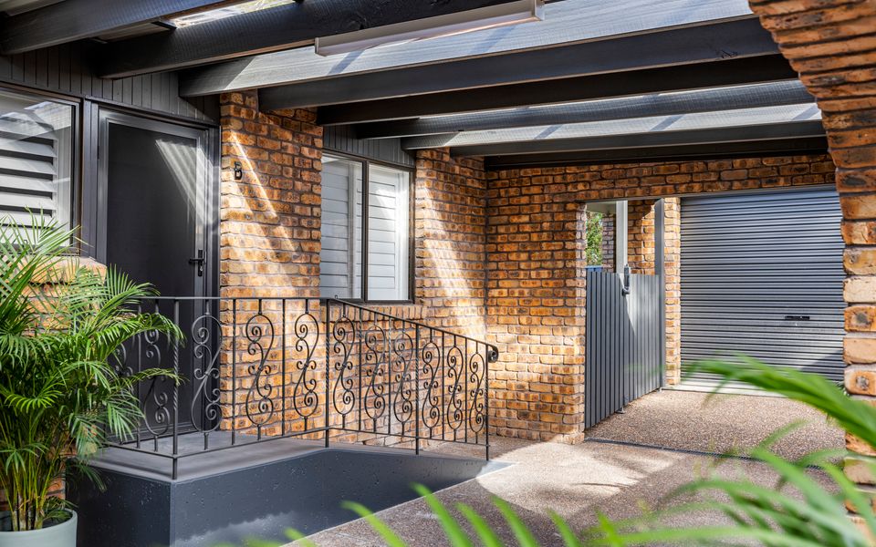 Little Beach Boutique Apartment – Whole Property