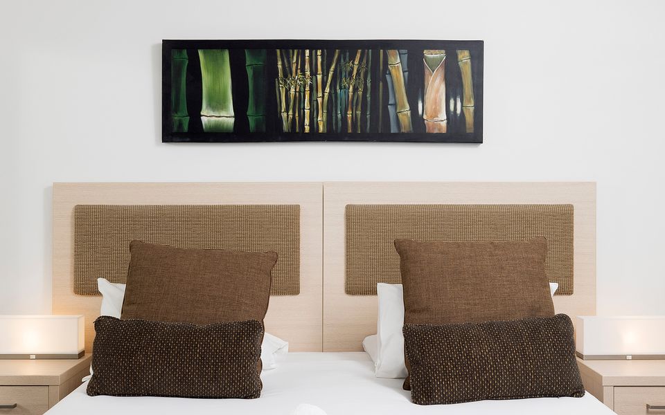 Oaks Pacific Blue Pool spa more in complex