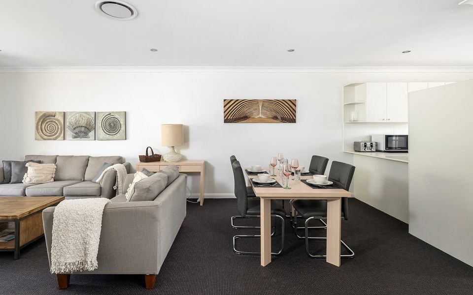 Oaks Pacific Blue Pool spa more in complex