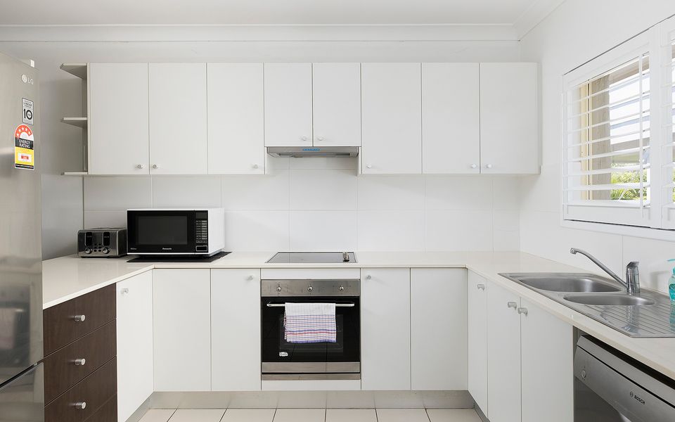 Oaks Pacific Blue Pool spa more in complex