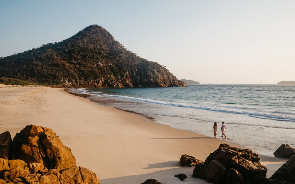 Shoal Bay Beach House – One