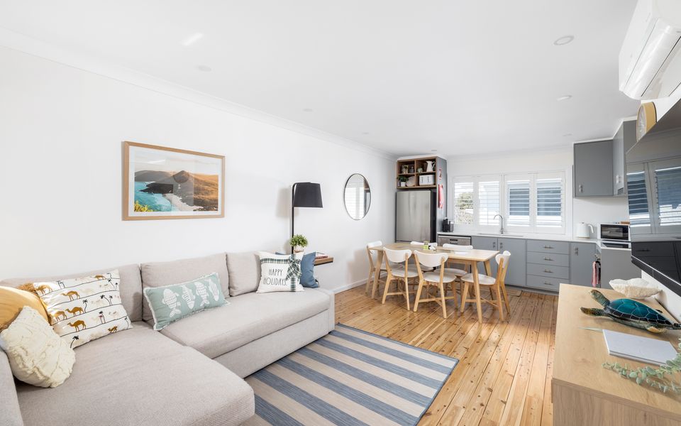 Lounge/Dining/Kitchen - upstairs