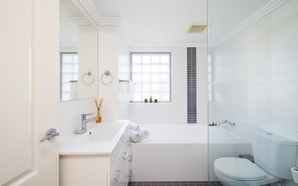 Nelson Bay Apartment with views over the Marina