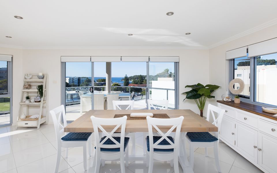 Nelson Bay Apartment with views over the Marina