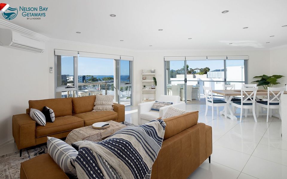 Nelson Bay Apartment with views over the Marina