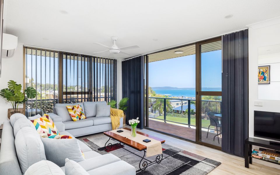 Views and Pool in a Great Location in Nelson Bay