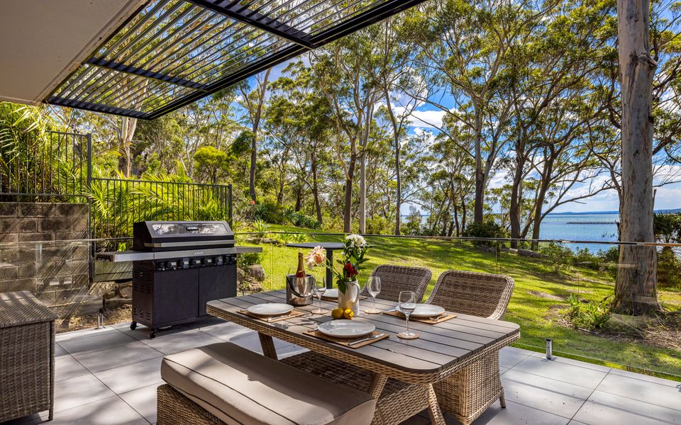 Woodlands Sunsets Soldiers Point – Whole Property