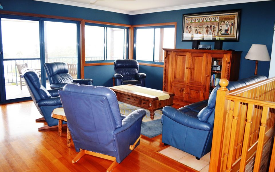 A Willo’s View Crescent Head