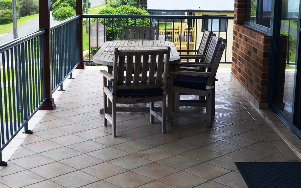 A Willo’s View Crescent Head