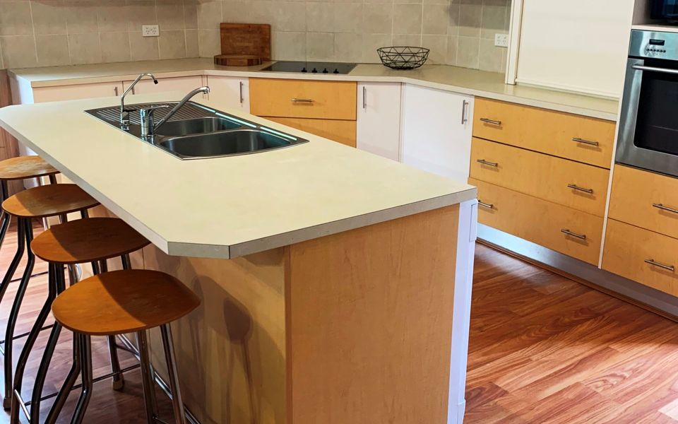 Crescent View Crescent Head