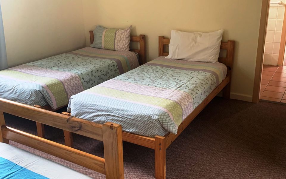 Crescent View Crescent Head