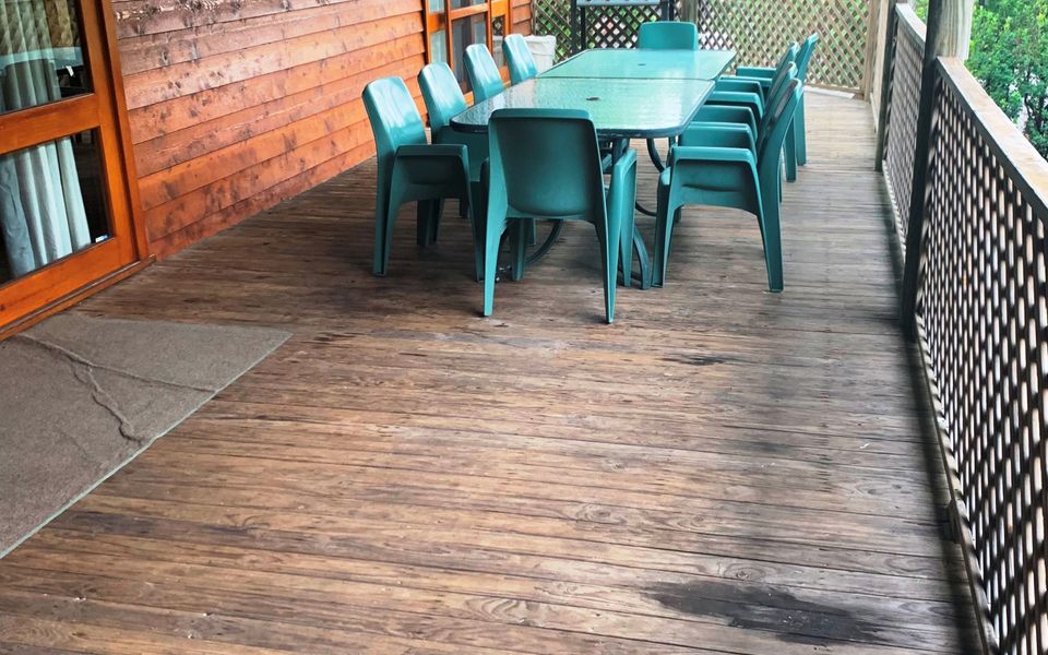 Crescent View Crescent Head