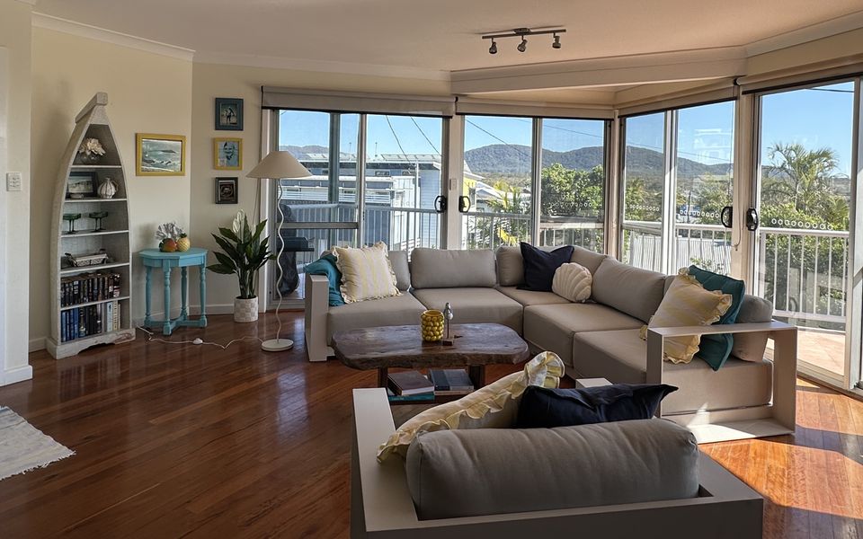 Fairview Crescent Head