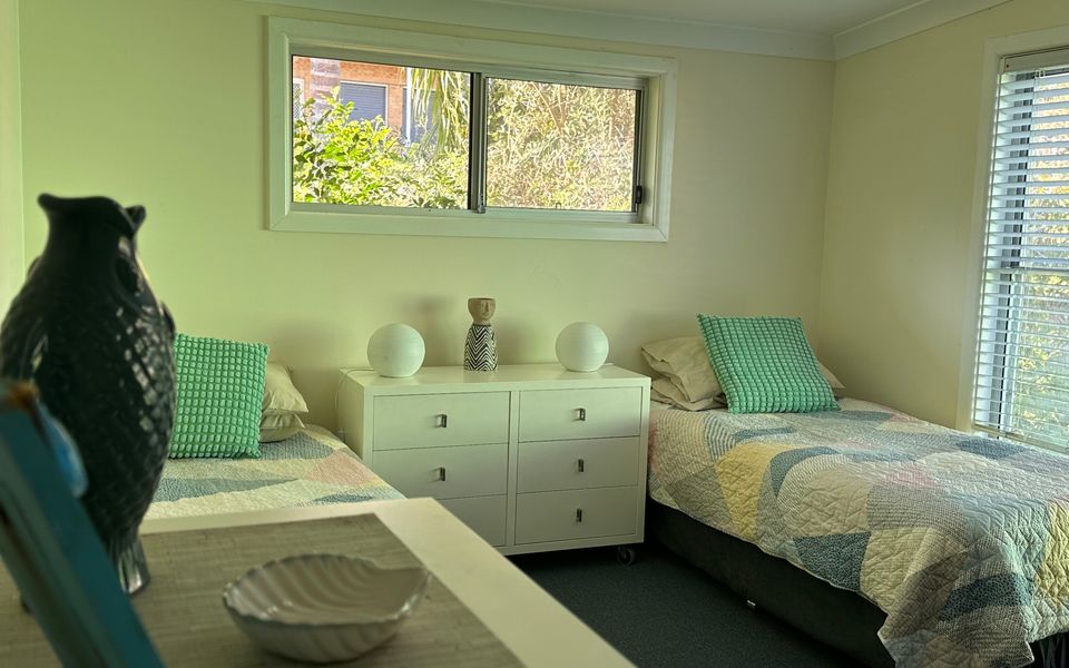 Fairview Crescent Head