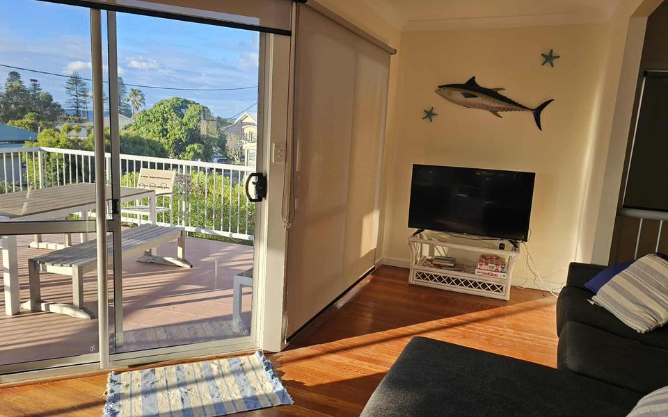 Fairview Crescent Head