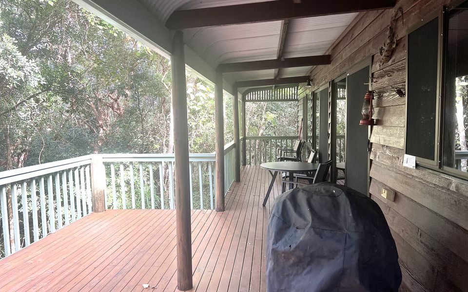 FOR REST Crescent Head