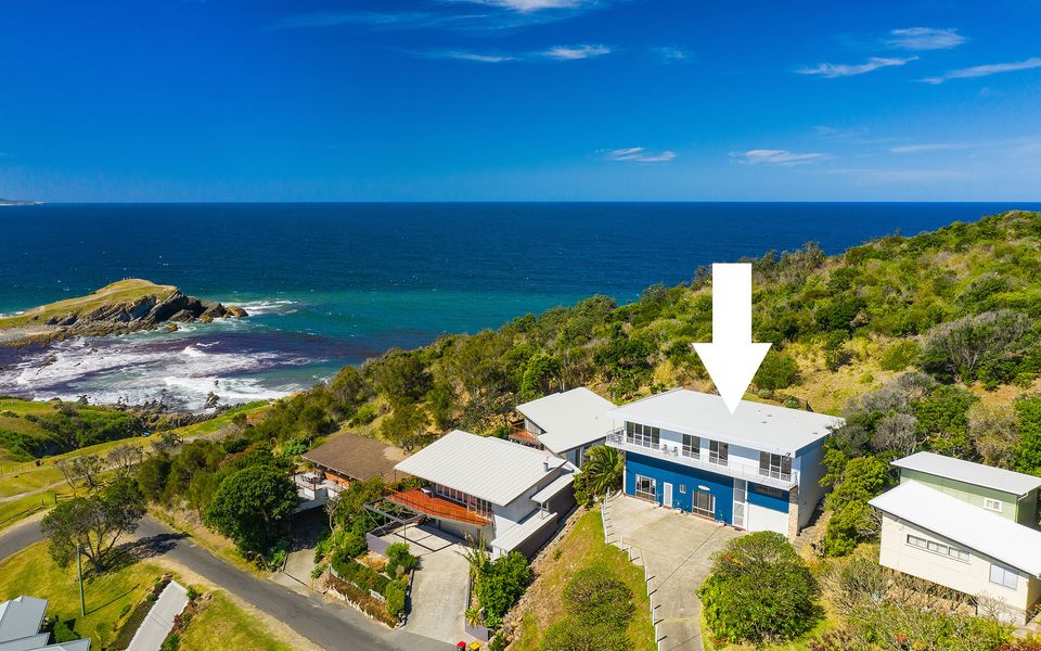 Malibu Crescent Head