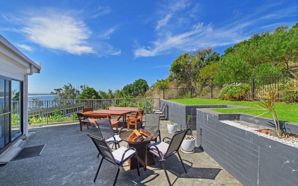 Malibu Crescent Head