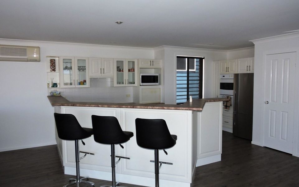 Oceans 12 Crescent Head