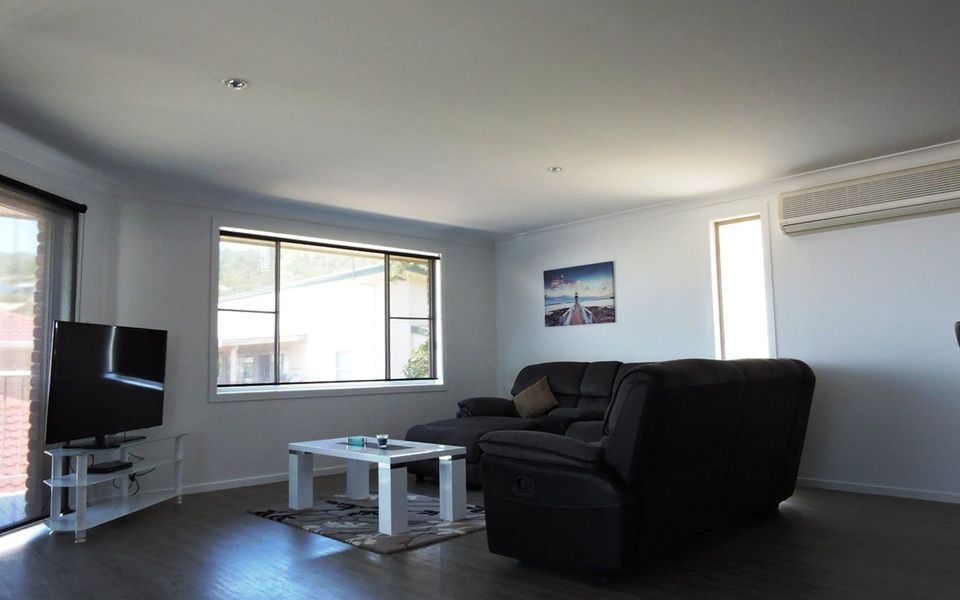 Oceans 12 Crescent Head