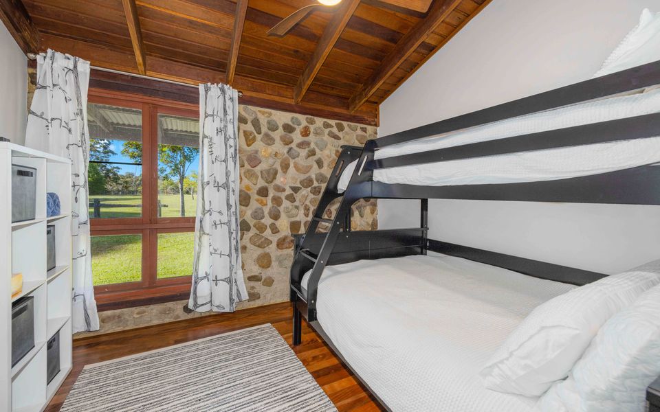 Rippa’s Rest Crescent Head