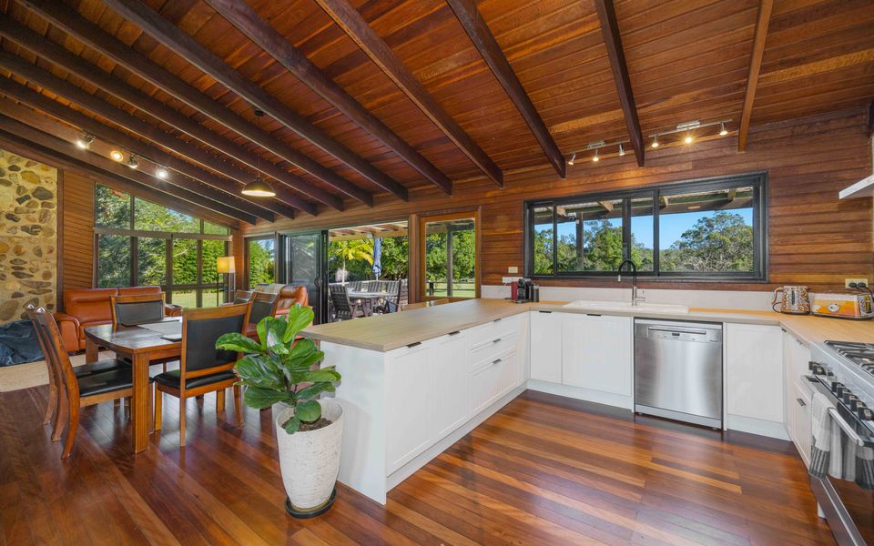 Rippa’s Rest Crescent Head