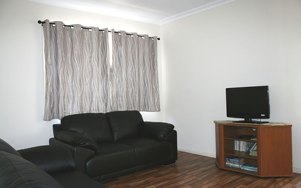 The Castle Crescent Head