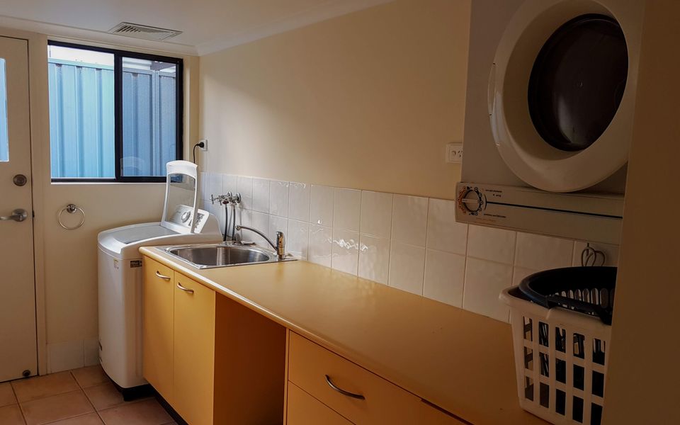 Whispering Seas Crescent Head