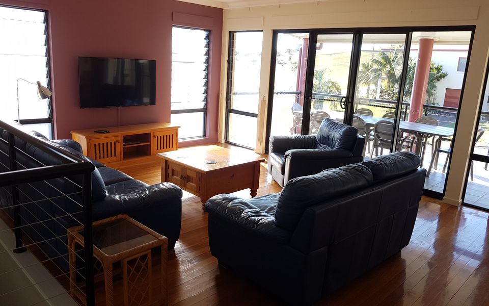 Whispering Seas Crescent Head