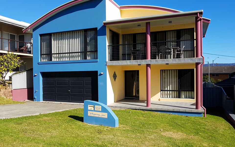 Whispering Seas Crescent Head