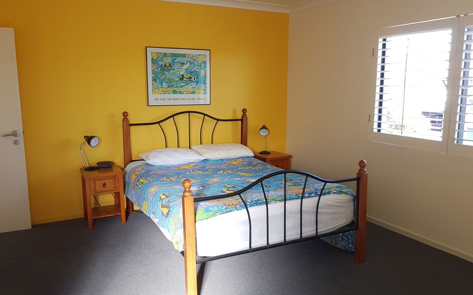 Whispering Seas Crescent Head