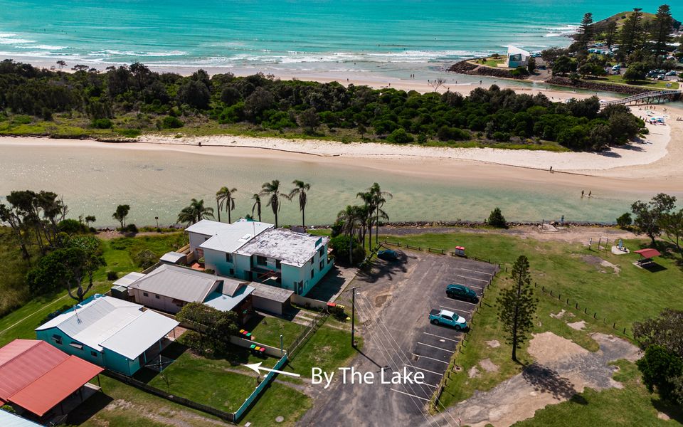 By The Lake Cottage Crescent Head