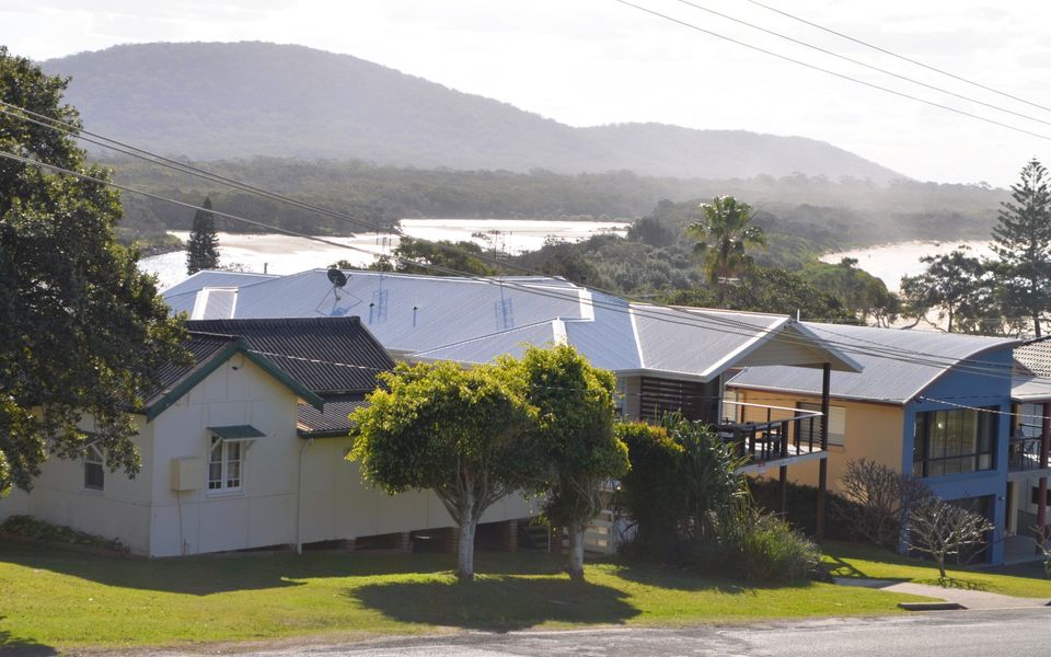 Careulea Crescent Head