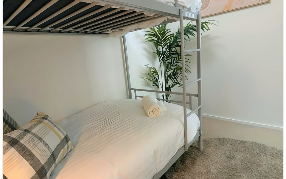 Samsara – 2BR Apartment on Flinders