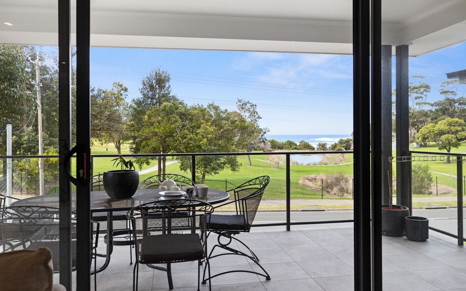 Ahgunyah Beach House