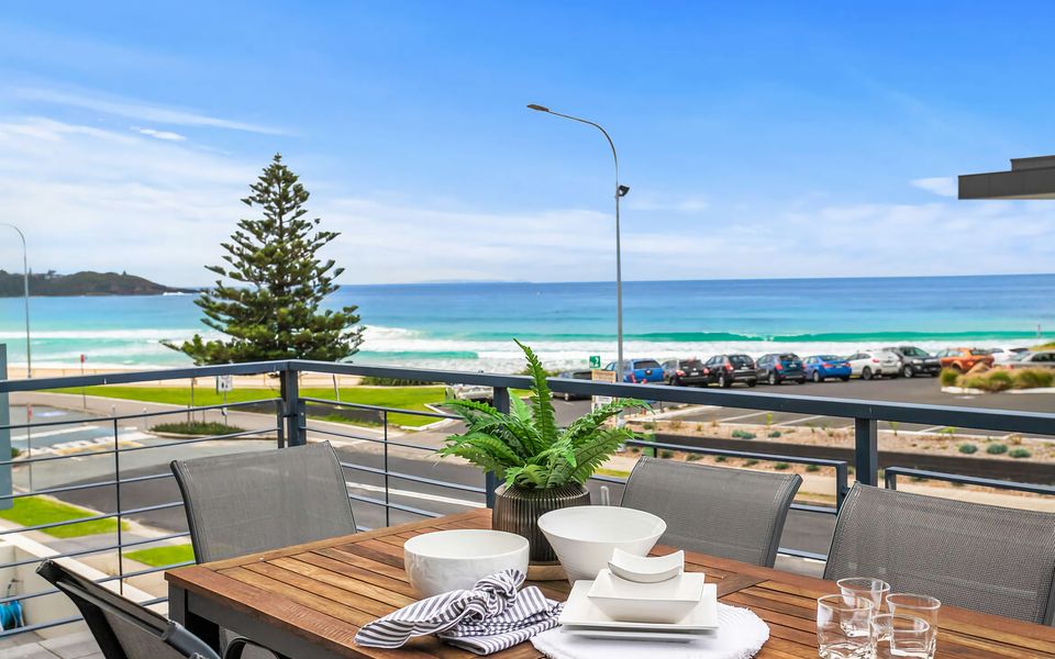 Beachfront Six