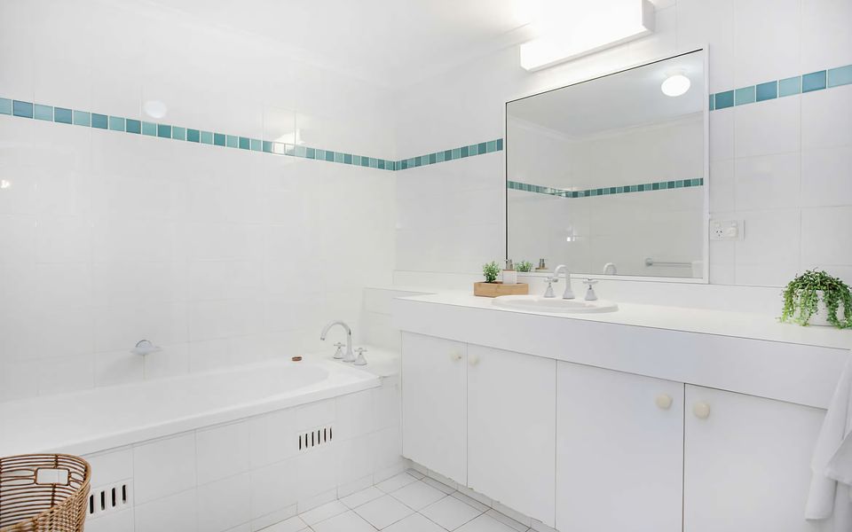 Fathoms 3 – Ocean Breeze