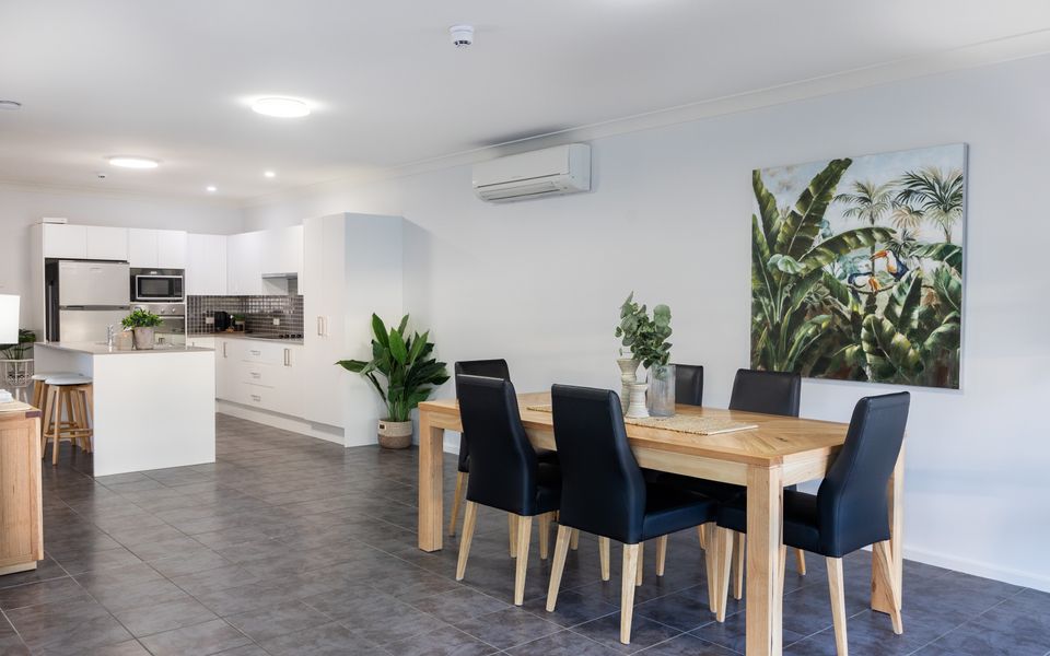 Mollymook Luxury Beachfront Apartment 3