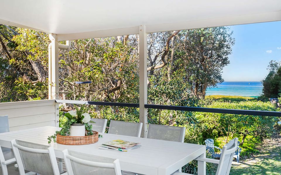 Beachfront Bliss on Mollymook Beach
