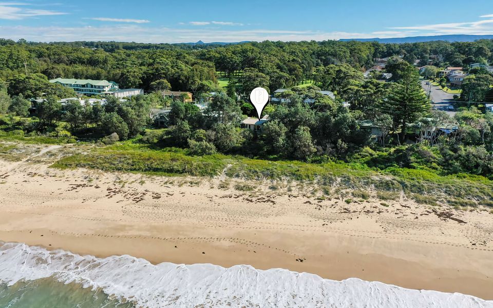 Beachfront Bliss on Mollymook Beach