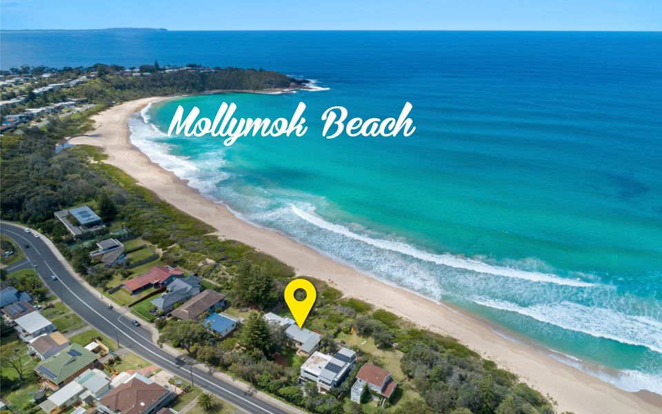 Surfside on Mollymook Beach