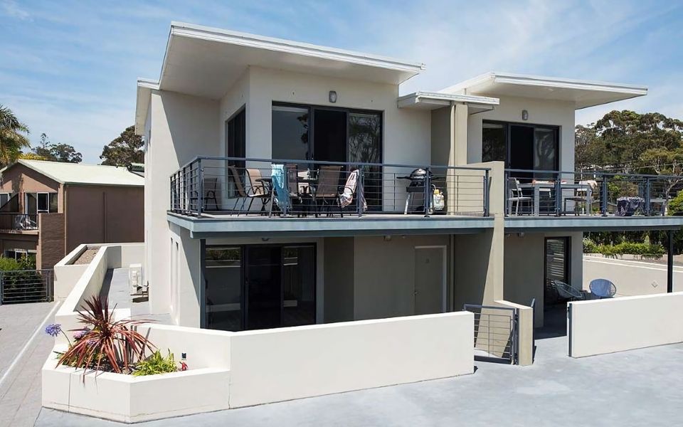 Beachfront Eight