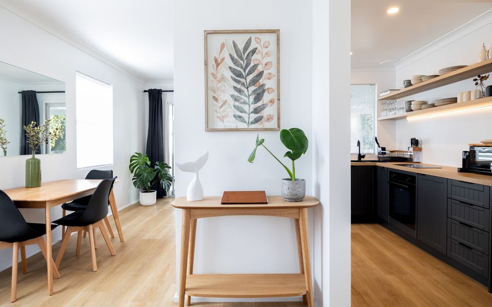 Barney’s Beach House Narrawallee