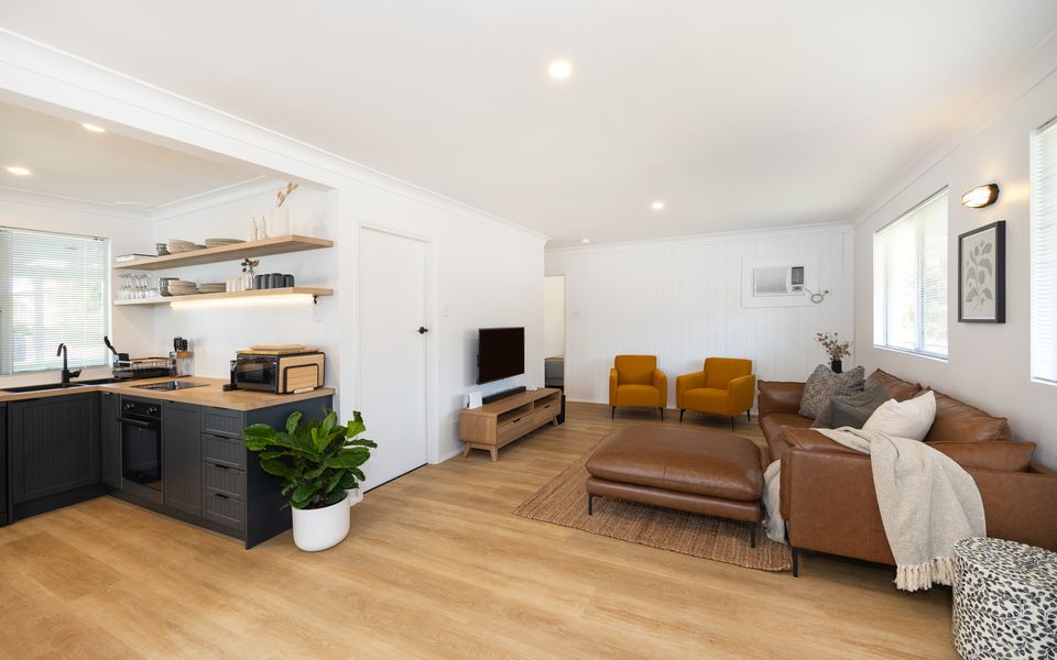 Barney’s Beach House Narrawallee