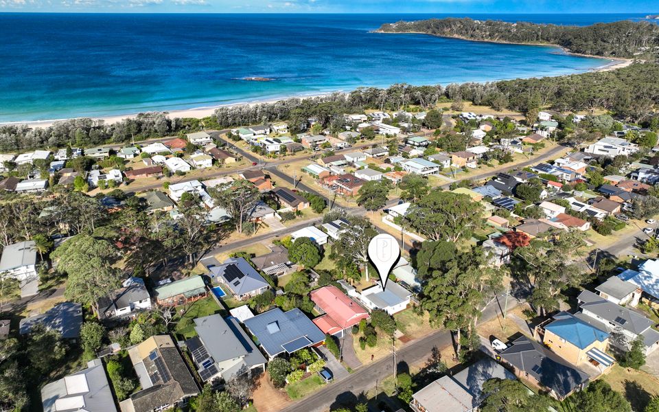 Barney’s Beach House Narrawallee