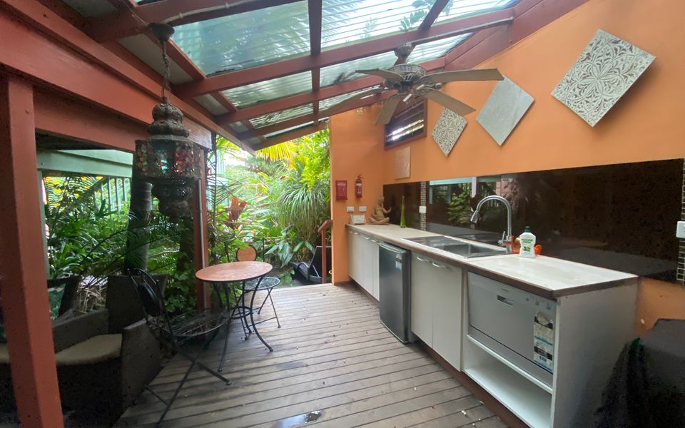 6 Barrani Place, Lilli Pilli