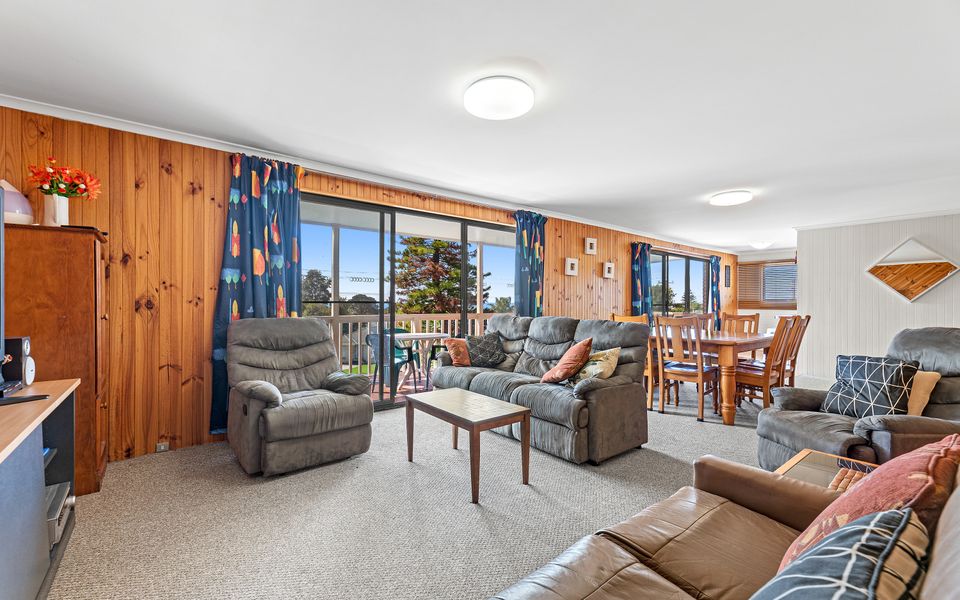 22 William Street, Dalmeny NSW 2546