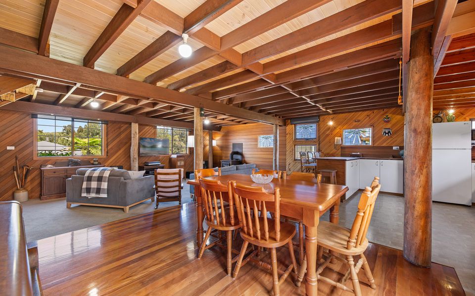 8 Borang Street, Potato Point