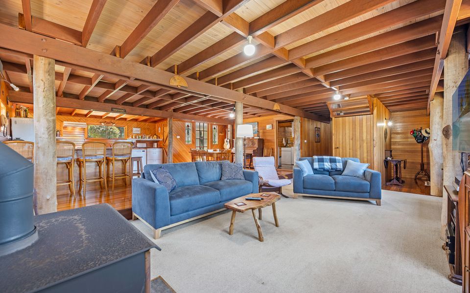 8 Borang Street, Potato Point